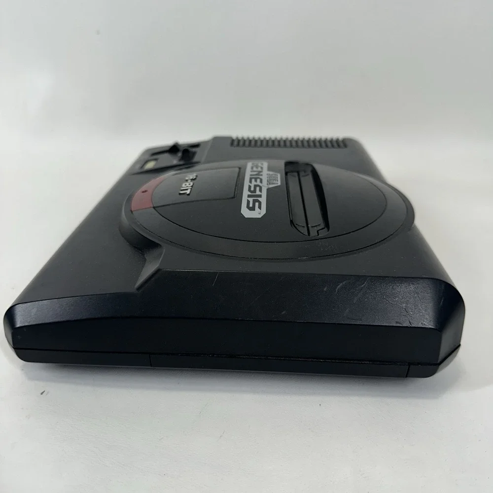 Sega Genesis 16-Bit Model No. 1601 Console w/ One Controller & Cords - TESTED